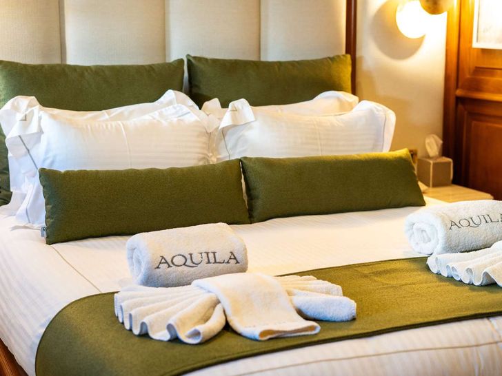 AQUILA Baglietto 37m - VIP cabin 1 AQUILA Baglietto 37m - VIP cabin 1