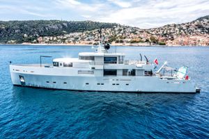 SO`MAR - Tansu 37 m - 4 Cabins - Sardinia - Corsica - French Riviera SO`MAR - Tansu 37 m - 4 Cabins - Sardinia - Corsica - French Riviera