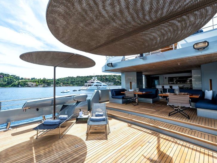 SO'MAR - Tansu 37 m,aft deck and alfresco dining area