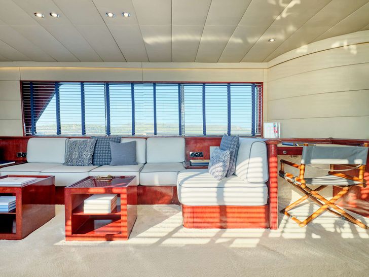 ALAYA - Lurssen 33 m,main saloon ALAYA - Lurssen 33 m,main saloon