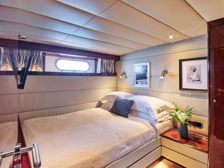 ALAYA - Lurssen 33 m,double cabin 1 ALAYA - Lurssen 33 m,double cabin 1