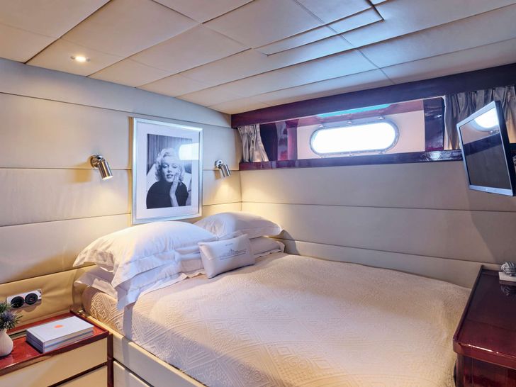 ALAYA - Lurssen 33 m,double cabin 2 ALAYA - Lurssen 33 m,double cabin 2