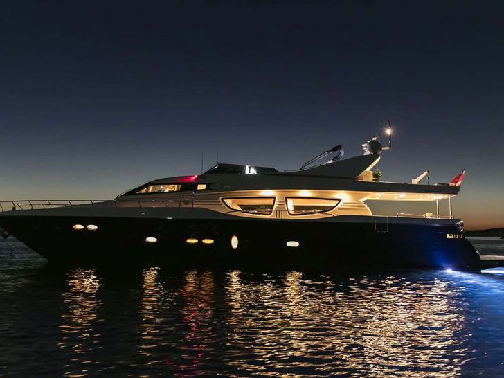 MYTHOS G - Posilippo Technema 85 ft.,anchored at night MYTHOS G - Posilippo Technema 85 ft.,anchored at night