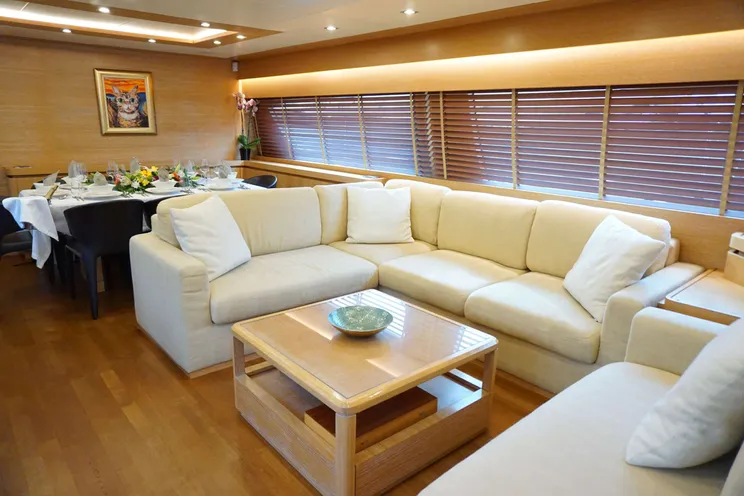 Charter Yacht MYTHOS G - Posilippo Technema 85 - 4 Cabins - Athens - Santorini - Greece