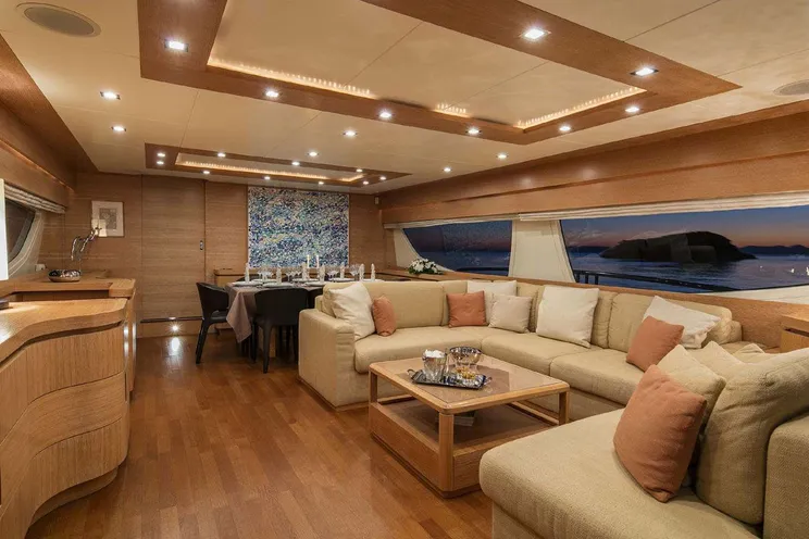 Charter Yacht MYTHOS G - Posilippo Technema 85 - 4 Cabins - Athens - Santorini - Greece