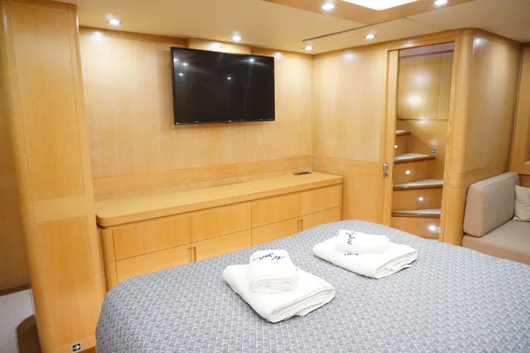 Charter Yacht MYTHOS G - Posilippo Technema 85 - 4 Cabins - Athens - Santorini - Greece