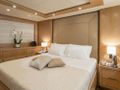MYTHOS G - Posilippo Technema 85 ft.,main cabin bed MYTHOS G - Posilippo Technema 85 ft.,main cabin bed