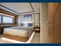 OLIVIA - Gulf Craft Majesty 121,VIP queen cabin