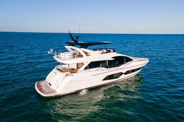 Charter Yacht MILAMO - Sunseeker 76 Yacht - 4 Cabins - Nassau - Exumas - Bahamas