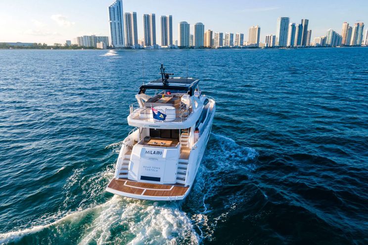 Charter Yacht MILAMO - Sunseeker 76 Yacht - 4 Cabins - Nassau - Exumas - Bahamas