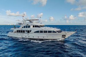 MAMMA MIA - Benetti Classic 120 - St Martin - St Barths - Leewards - Caribbean MAMMA MIA - Benetti Classic 120 - St Martin - St Barths - Leewards - Caribbean