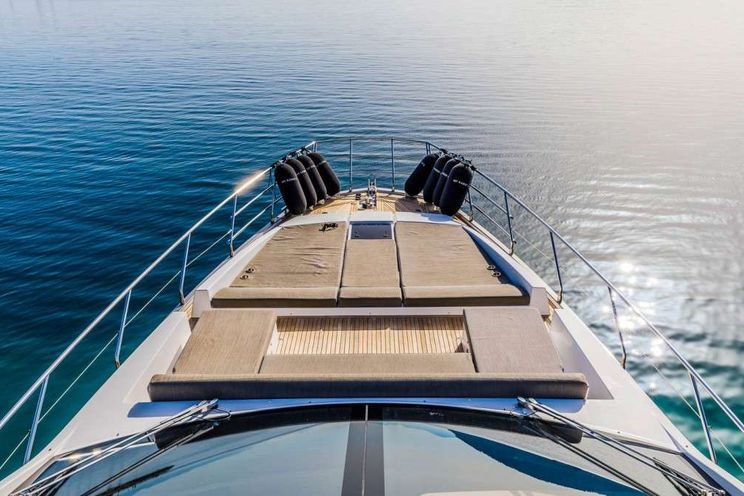 Charter Yacht MY KARAT II - Azimut 66 - 4 Cabins - Kastela - Split - Dubrovnik - Hvar - Croatia