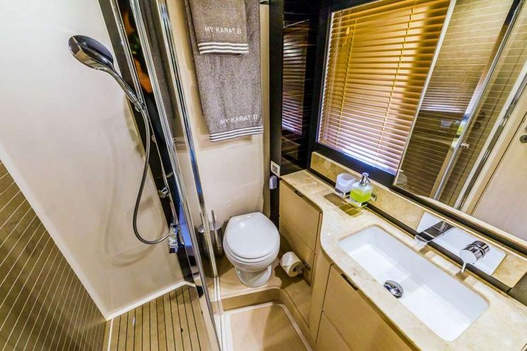 Charter Yacht MY KARAT II - Azimut 66 - 4 Cabins - Kastela - Split - Dubrovnik - Hvar - Croatia