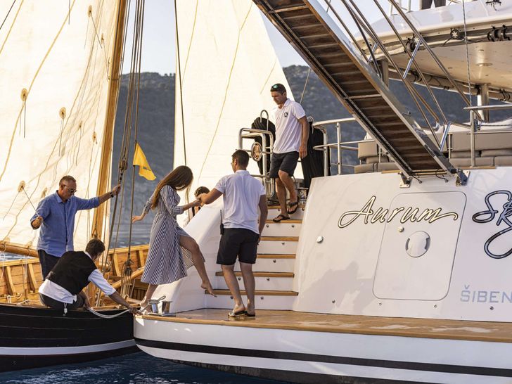 AURUM SKY - Custom Sailing Yacht 43m,stern AURUM SKY - Custom Sailing Yacht 43m,stern