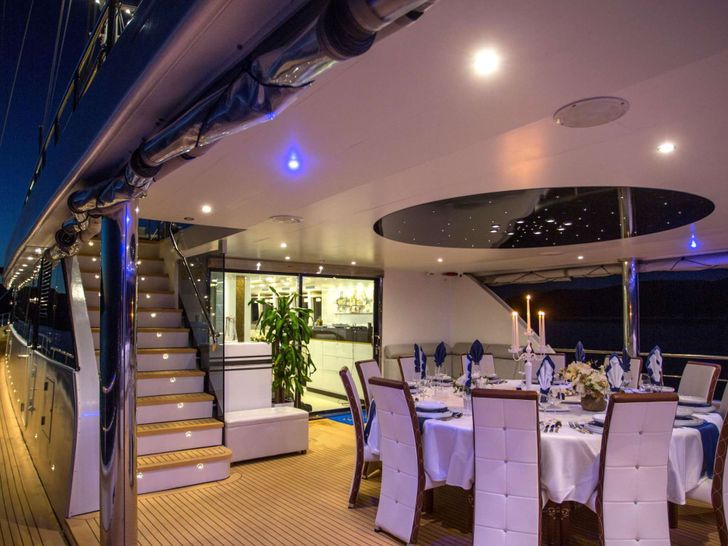 AURUM SKY - Custom Sailing Yacht 43m,aft alfresco dining area AURUM SKY - Custom Sailing Yacht 43m,aft alfresco dining area