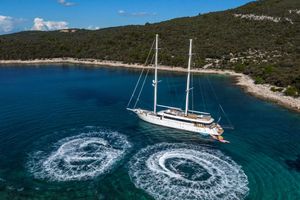 AURUM SKY - Custom Sailing Yacht 43m - 6 Cabins - Sibenik - Split - Croatia AURUM SKY - Custom Sailing Yacht 43m - 6 Cabins - Sibenik - Split - Croatia