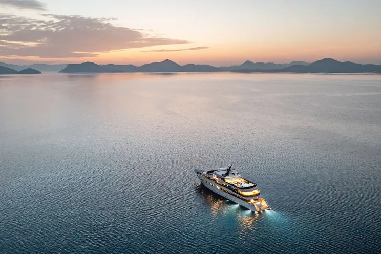 Charter Yacht BLACK SWAN - Custom Yacht 50 m - 10 Cabins - Split - Dubrovnik - Croatia