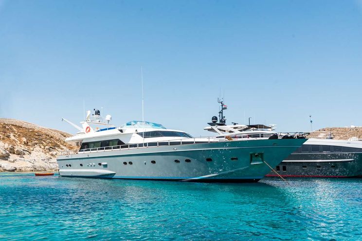 Charter Yacht SHIVA - Cantieri di Pisa 26m - 5 Cabins - Mykonos - Athens - Greece