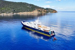 SOMETHING COOL - CRN Ancona 45m - 7 Cabins - Athens - Mykonos - Paros - Cyclades - Greece SOMETHING COOL - CRN Ancona 45m - 7 Cabins - Athens - Mykonos - Paros - Cyclades - Greece