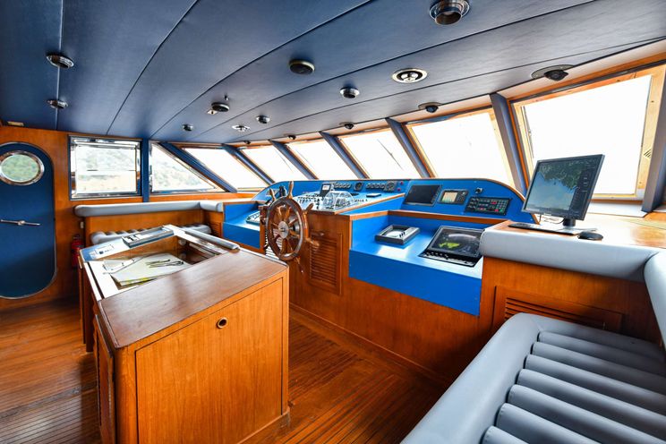 Charter Yacht SOMETHING COOL - CRN Ancona 45m - 7 Cabins - Athens - Mykonos - Paros - Cyclades - Greece