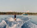 YELLOW - Fountaine Pajot 66,wakeboarding