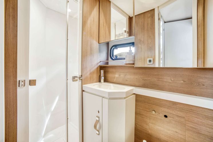 Charter Yacht PERMABEAR - Bali 5.4 - 5 Cabins - Tortola - Anegada - Virgin Gorda - BVI - Caribbean