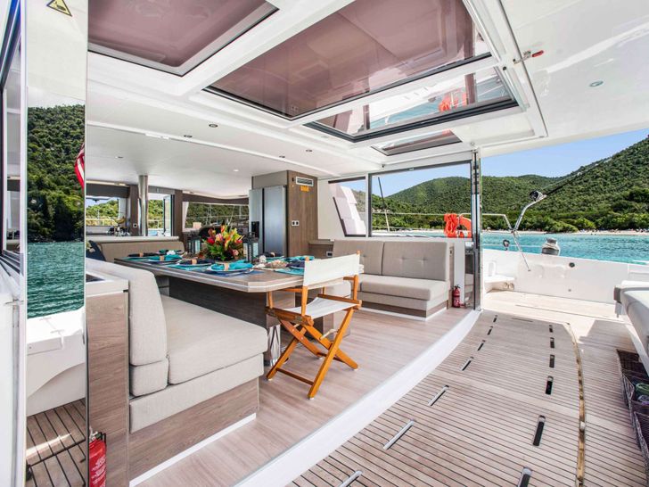 PERMABEAR Bali 5.4 - aft deck and saloon access PERMABEAR Bali 5.4 - aft deck and saloon access