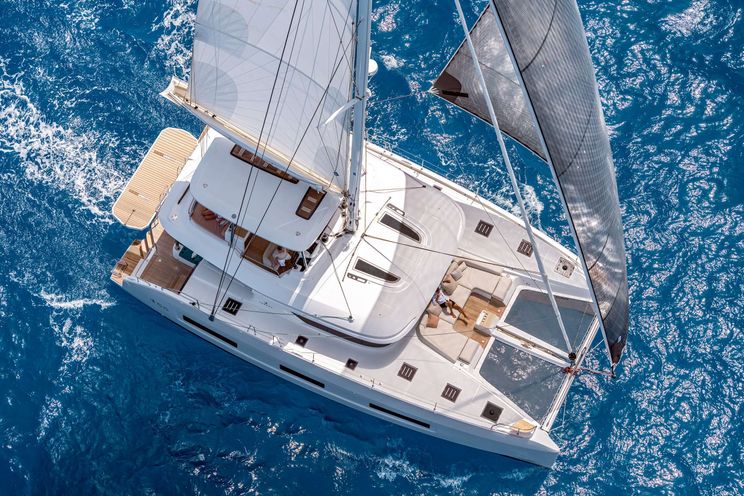 Charter Yacht NOMAD - Lagoon 55 - 4 Cabins - St Thomas - St John - St Croix - US Virgin Islands - Caribbean
