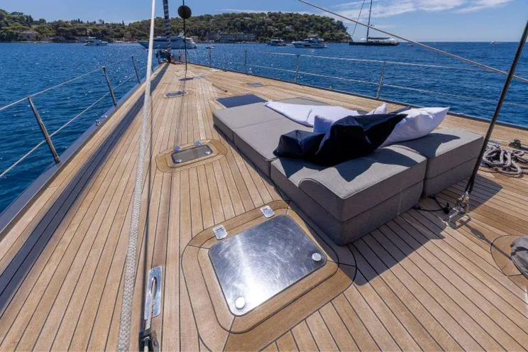 Charter Yacht YCH2 - Leopard 90 ft - 3 Cabins - Naples - Sicily - French Riviera - Corsica - Sardinia - Leewards - Windwards - Caribbean