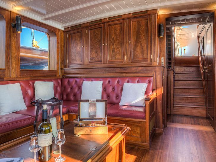 TRINAKRIA - Gulet 49 m,main saloon TRINAKRIA - Gulet 49 m,main saloon