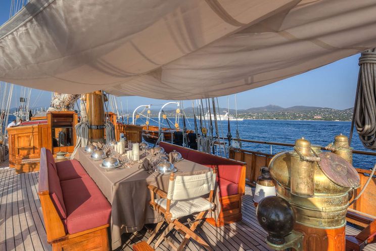 Charter Yacht TRINAKRIA - Gulet 49 m - 5 Cabins - South of France - French Riviera - Corsica - Naples - Sicily - Sardinia