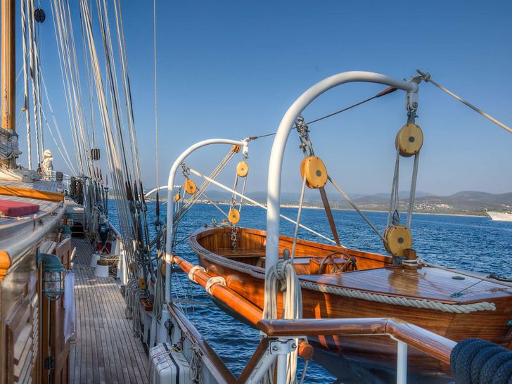 TRINAKRIA - Gulet 49 m,tender TRINAKRIA - Gulet 49 m,tender