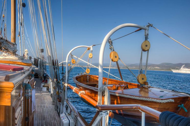 Charter Yacht TRINAKRIA - Gulet 49 m - 5 Cabins - South of France - French Riviera - Corsica - Naples - Sicily - Sardinia