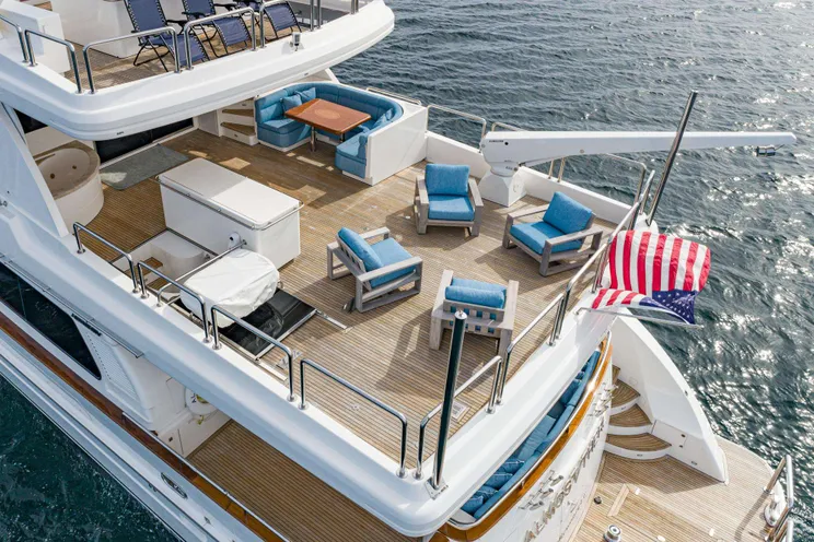 Charter Yacht ALMOST THERE - Horizon 106 - 3 Cabins - San Diego - California - Seattle - San Juan Islands - Washington - USA