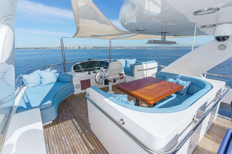 Charter Yacht ALMOST THERE - Horizon 106 - 3 Cabins - San Diego - California - Seattle - San Juan Islands - Washington - USA