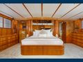 ALMOST THERE - Horizon 106,master cabin bed