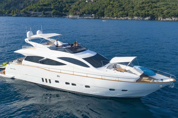 Charter Yacht LUKAS - Filippetti Yacht 24m - 4 Cabins - Split - Dubrovnik - Croatia