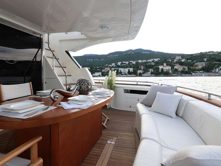 LUKAS - Filippetti Yacht 24m,aft alfresco dining and lounge LUKAS - Filippetti Yacht 24m,aft alfresco dining and lounge