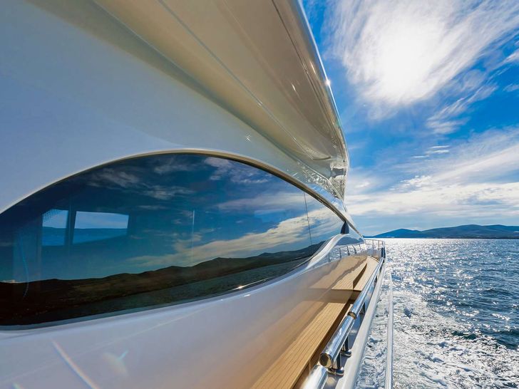 MARINO - Ferretti 730,yacht's side MARINO - Ferretti 730,yacht's side