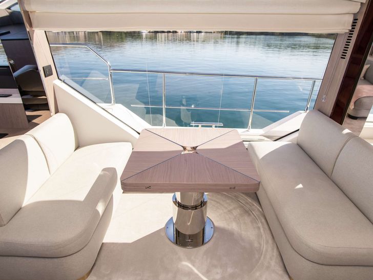 ALIBABA - Azimut 60 Fly,indoor dining area ALIBABA - Azimut 60 Fly,indoor dining area