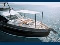 DONNA - Azimut 68 Fly,bow lounge and sun beds