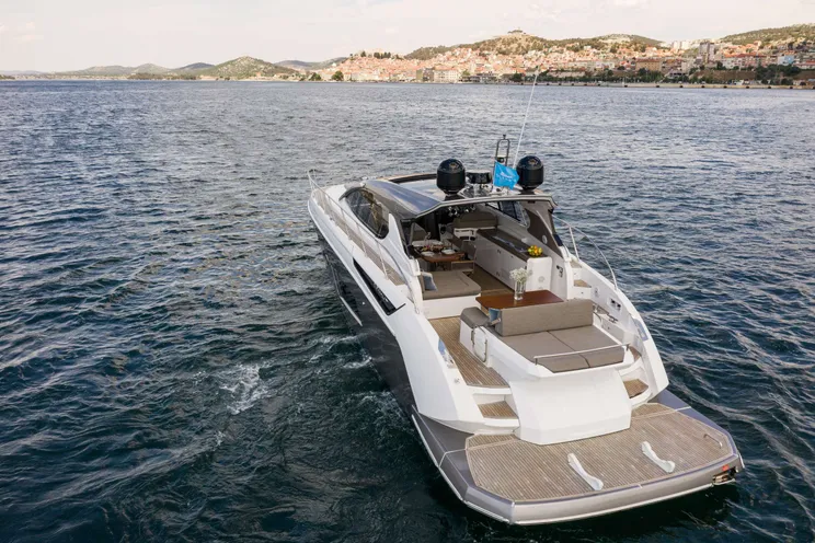 Charter Yacht FELLOW III - Azimut Atlantis 50 HT - 3 Cabins - Sibenik - Split - Dubrovnik - Croatia