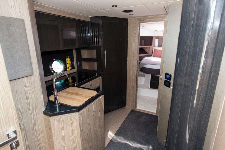 Charter Yacht FELLOW III - Azimut Atlantis 50 HT - 3 Cabins - Sibenik - Split - Dubrovnik - Croatia