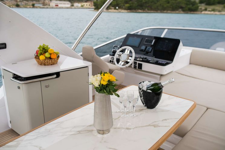Charter Yacht MAWI - Azimut 55 Fly - 3 Cabins - Sibenik - Split - Croatia