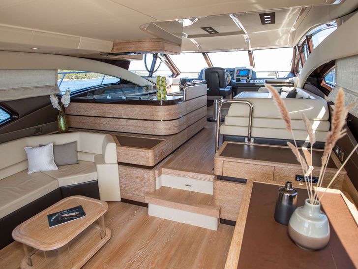 MY LAURA - Azimut 60 Fly,interior and saloon wide view MY LAURA - Azimut 60 Fly,interior and saloon wide view