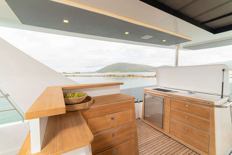 Charter Yacht KAMCHATKA - Adventura 14 Power Catamaran - 4 Cabins - Lefkas - Athens - Santorini - Greece