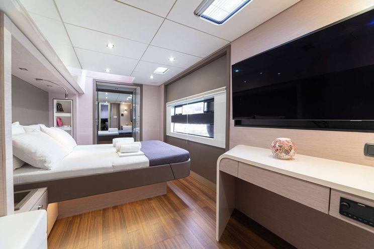 Charter Yacht KAMCHATKA - Adventura 14 Power Catamaran - 4 Cabins - Lefkas - Athens - Santorini - Greece