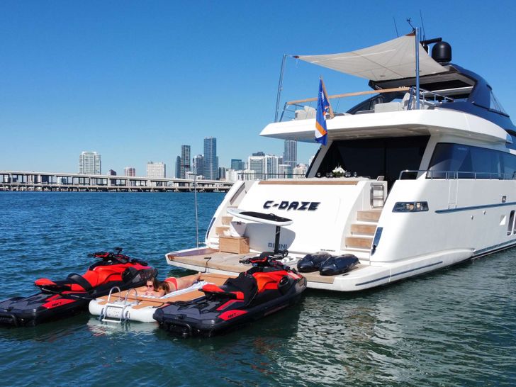 C DAZE San Lorenzo SL86 - aft shot with the water toys C DAZE San Lorenzo SL86 - aft shot with the water toys