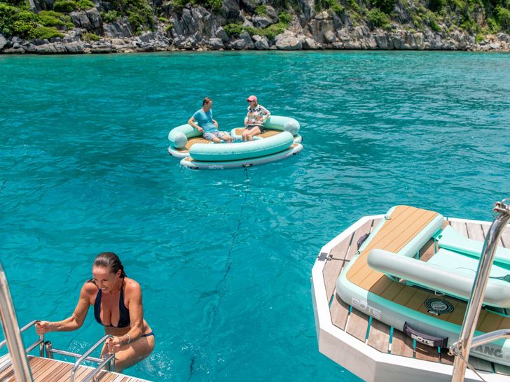 ISLAND HOPPIN 55 Lagoon 55 - water activities ISLAND HOPPIN 55 Lagoon 55 - water activities
