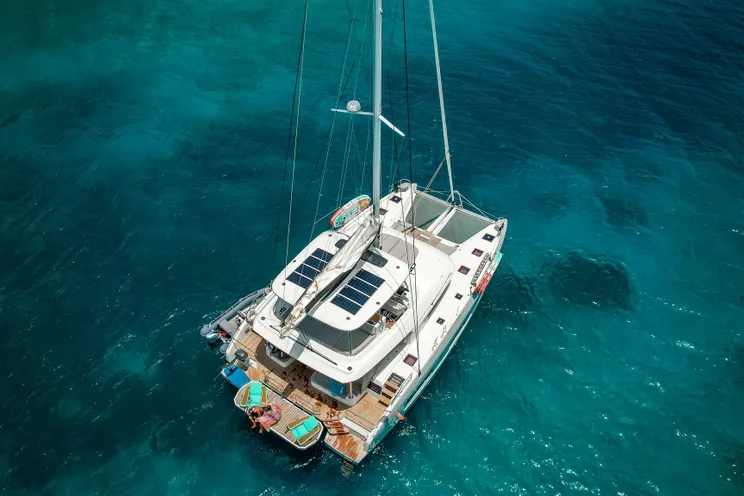 Charter Yacht ISLAND HOPPIN 55 - Lagoon 55 - 4 Cabins - Tortola - Anegada - Virgin Gorda - BVI - Caribbean